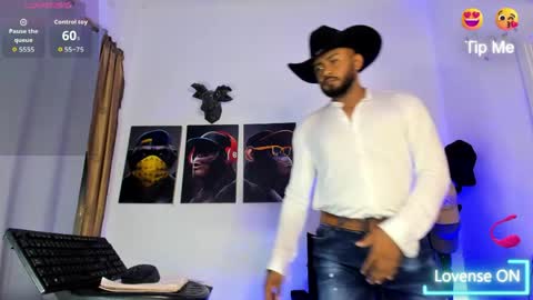 hardboy_latin online show from April 2, 3:03 am