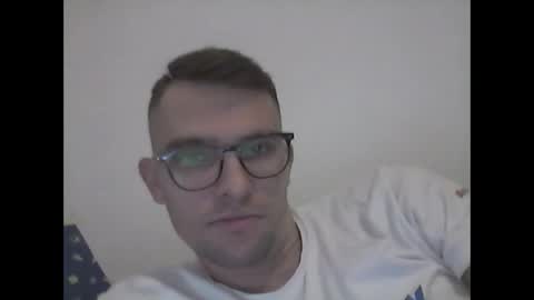 hardboylovemilfmoom online show from November 9, 7:34 am