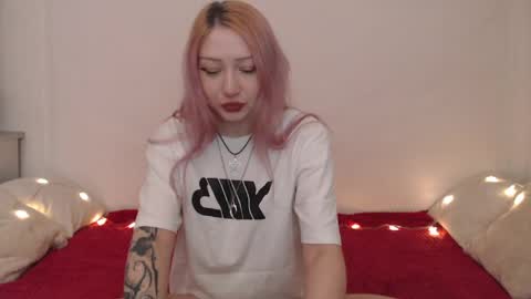 Emily online show from April 22, 8:16 pm