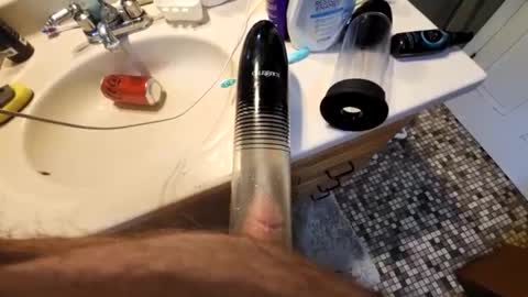 Snapshot of hardforu8675 chatting on September 13, 8:11 pm hardforu8675 online show from September 13, 8:11 pm