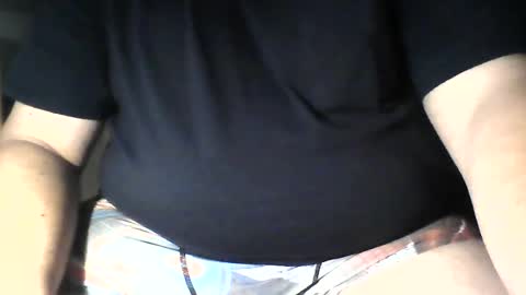 hardfrenchdick17 online show from August 2, 11:06 pm