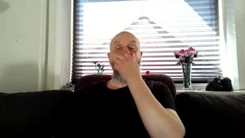 MrLazy online show from April 22, 8:54 am