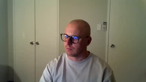 Stand Lee online show from March 12, 7:36 pm