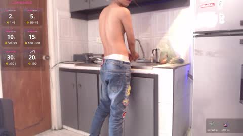 Andres Dean online show from December 4, 6:40 pm