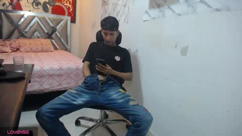 Andres Dean online show from May 22, 2:18 am