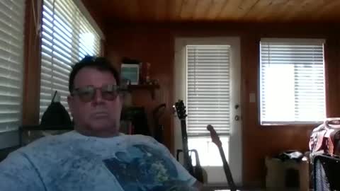 HSS online show from April 6, 7:26 pm