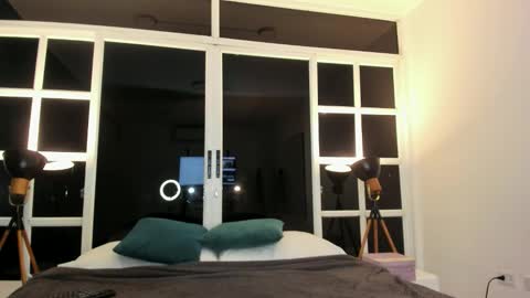 Harimoon online show from November 14, 4:03 am