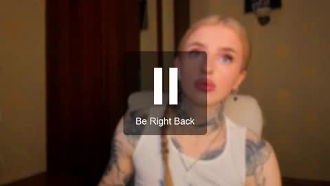 Snapshot of harley_kimm chatting on October 17, 5:55 am Julia online show from October 17, 5:55 am