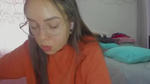 Natii  online show from April 22, 9:33 pm