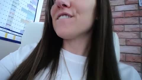 harleyrebz online show from December 4, 8:25 am