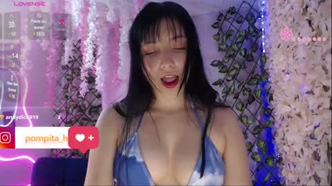 Snapshot of harmonys_couple_ chatting on February 20, 10:37 pm Harmonys World online show from February 20, 10:37 pm