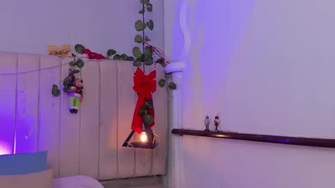 Harper  online show from December 18, 5:25 am