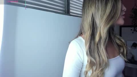 Harper  online show from January 8, 8:25 pm