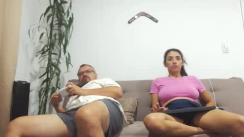 hannaandharri online show from April 2, 4:53 am