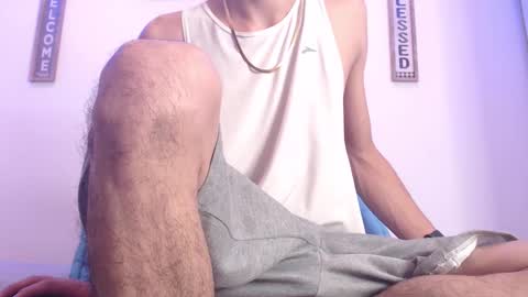 Snapshot of harrythomson1 chatting on March 1, 9:18 am harry thomson online show from March 1, 9:18 am