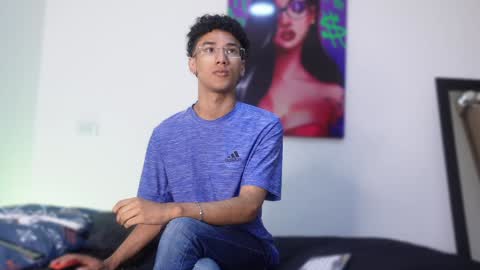 HARRY online show from December 23, 1:24 pm