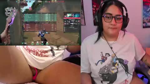 karen  online show from April 25, 5:54 pm