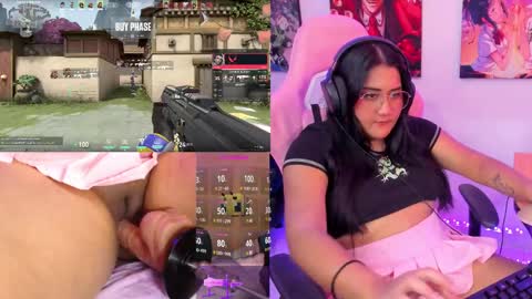 karen  online show from February 23, 8:11 pm