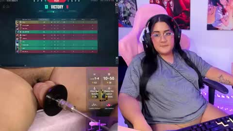 karen  online show from March 5, 10:21 pm