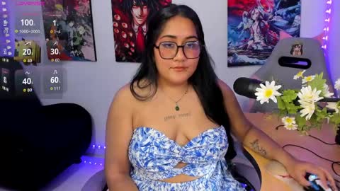 karen  online show from April 4, 12:06 am