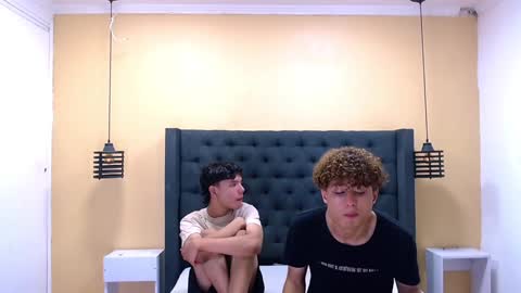 Hasan and Barry Boyfriends online show from January 9, 5:13 am