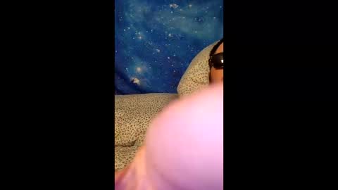 hazel198812 online show from June 11, 2:48 pm
