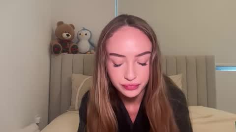 Hazel online show from April 17, 7:16 pm