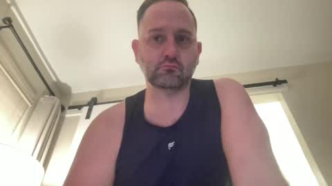 Ethan Chandler online show from May 7, 2:07 am