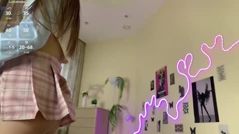 heavenmoth online show from February 23, 1:46 pm