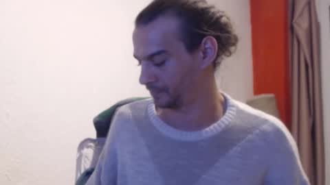 heilanubis online show from March 15, 10:35 pm