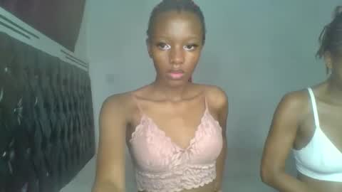 heilybunny online show from April 15, 9:45 am