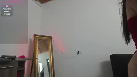 Snapshot of hela_wet chatting on December 7, 8:44 pm Hela Independent model online show from December 7, 8:44 pm