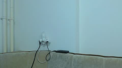 helen_adams_ online show from March 6, 6:19 am