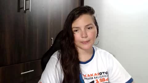 helena online show from October 22, 2:04 am