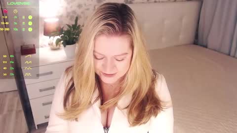 Helena Bonham online show from January 15, 5:19 am