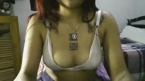 helenoliveira76340912 online show from April 17, 11:40 pm