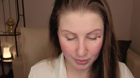 Helen online show from March 3, 7:48 am