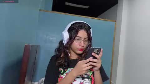 Helia Transfem and Amy online show from November 7, 2:03 am