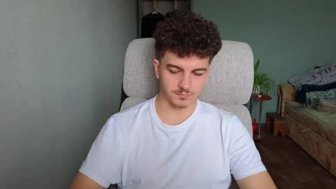 Remy online show from December 2, 10:02 am