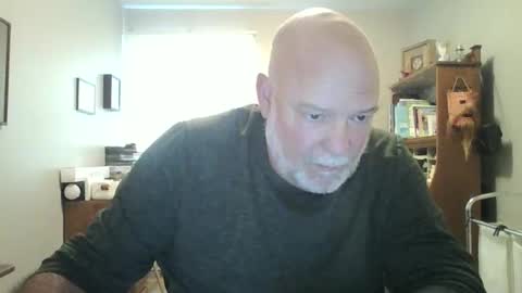 Snapshot of helloforfun111 chatting on September 23, 12:43 pm helloforfun111 online show from September 23, 12:43 pm