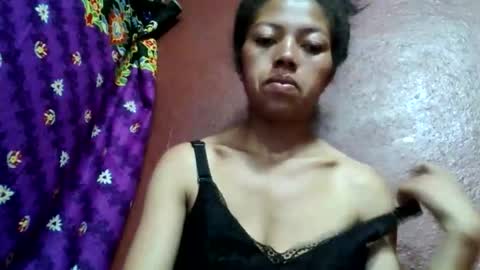 henitsaldy online show from April 23, 3:25 am