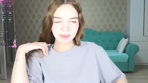 henny_cb online show from July 27, 2:31 am