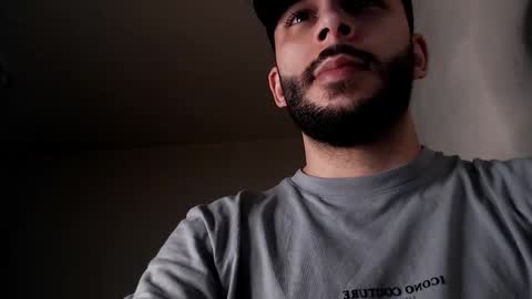 HenryAxe online show from February 24, 2:31 pm