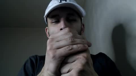 HenryAxe online show from April 22, 9:49 am