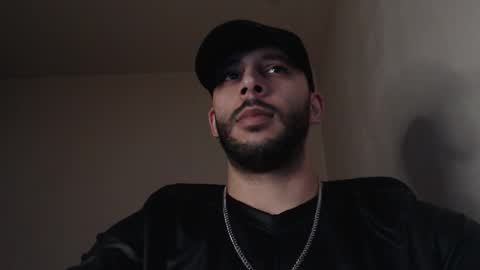 HenryAxe online show from September 25, 11:45 pm