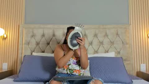 Hera  online show from September 8, 7:46 pm