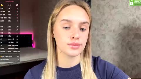 Sylvia online show from October 21, 8:19 am