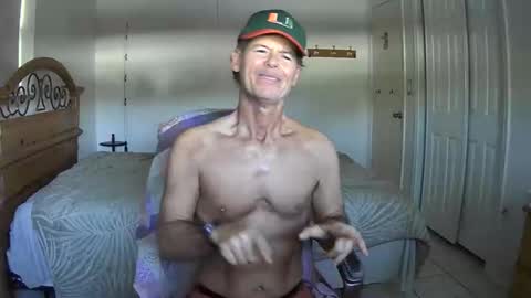 hewes1 online show from January 8, 8:04 pm