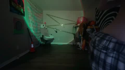 salem online show from October 27, 1:38 am