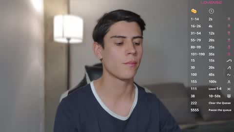 hey_cesard online show from April 24, 8:33 pm